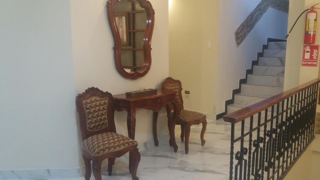 Hotel Saint Thomas Quito Extérieur photo