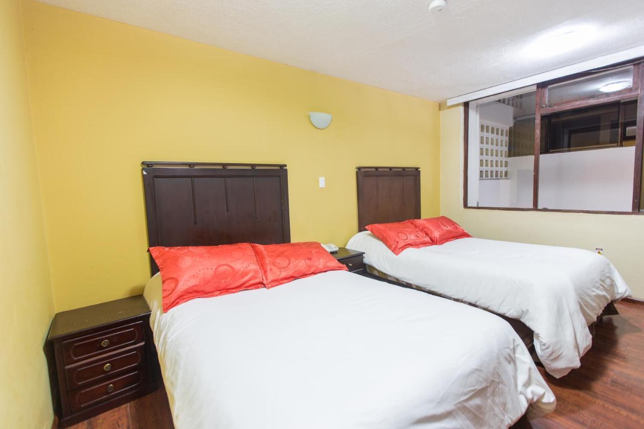 Hotel Saint Thomas Quito Extérieur photo